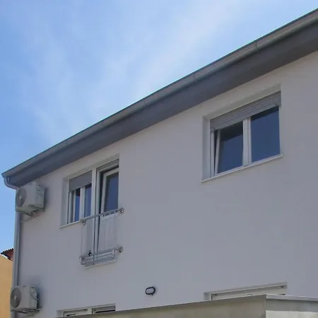 Ondina Apartment Pula