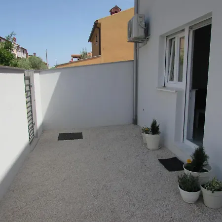 Apartment Ondina *